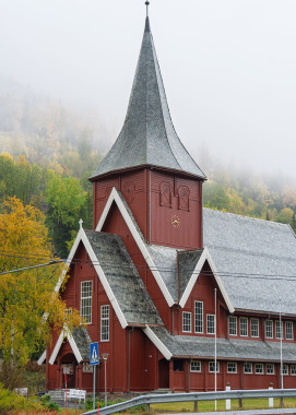 Holzkirche in Hol | Buskerud